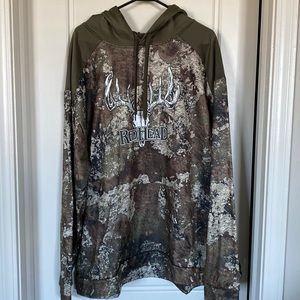 Men’s hooded sweater size 3XL